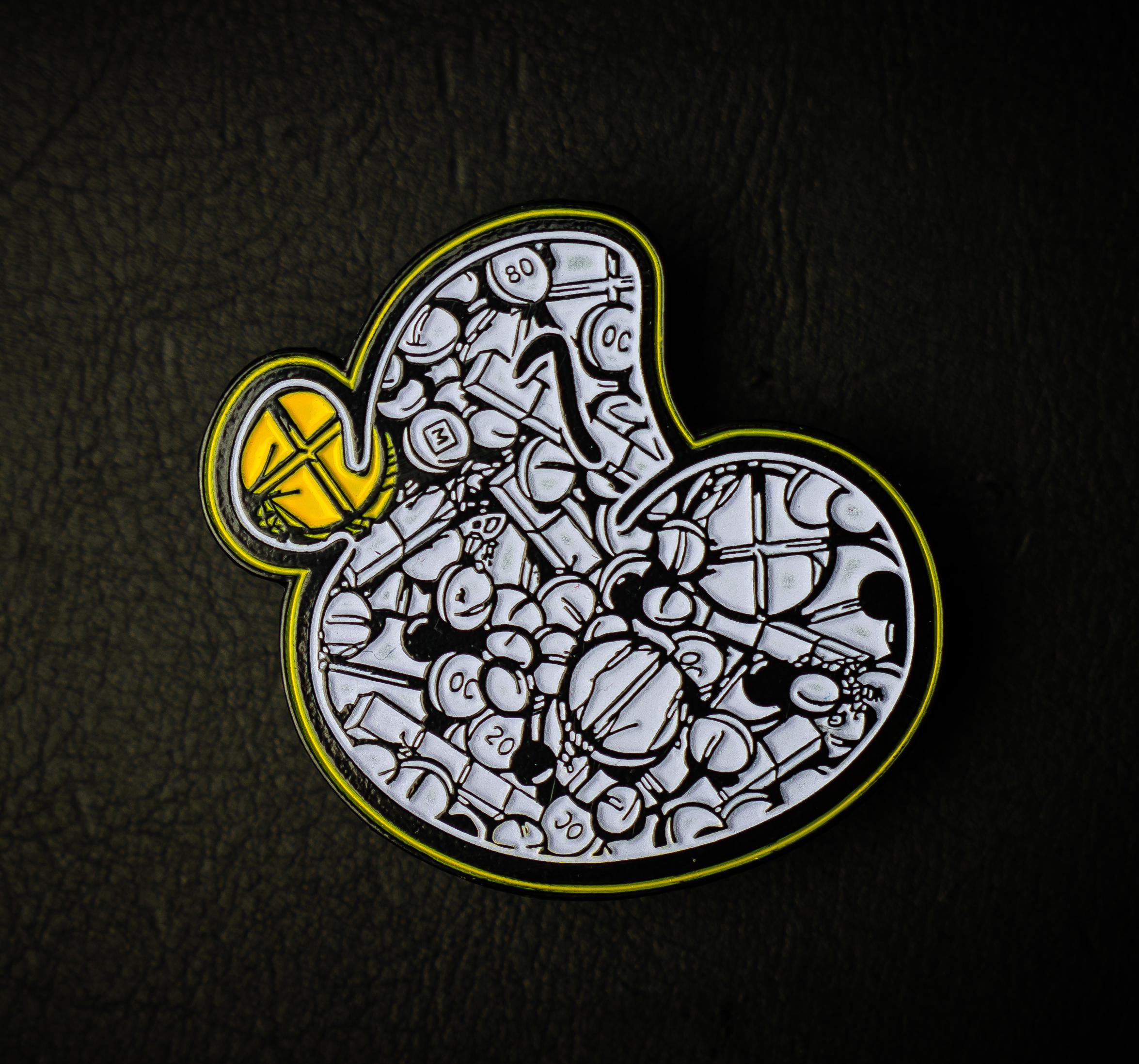 2SHAE Pill Duck-E Pin Regular.jpg